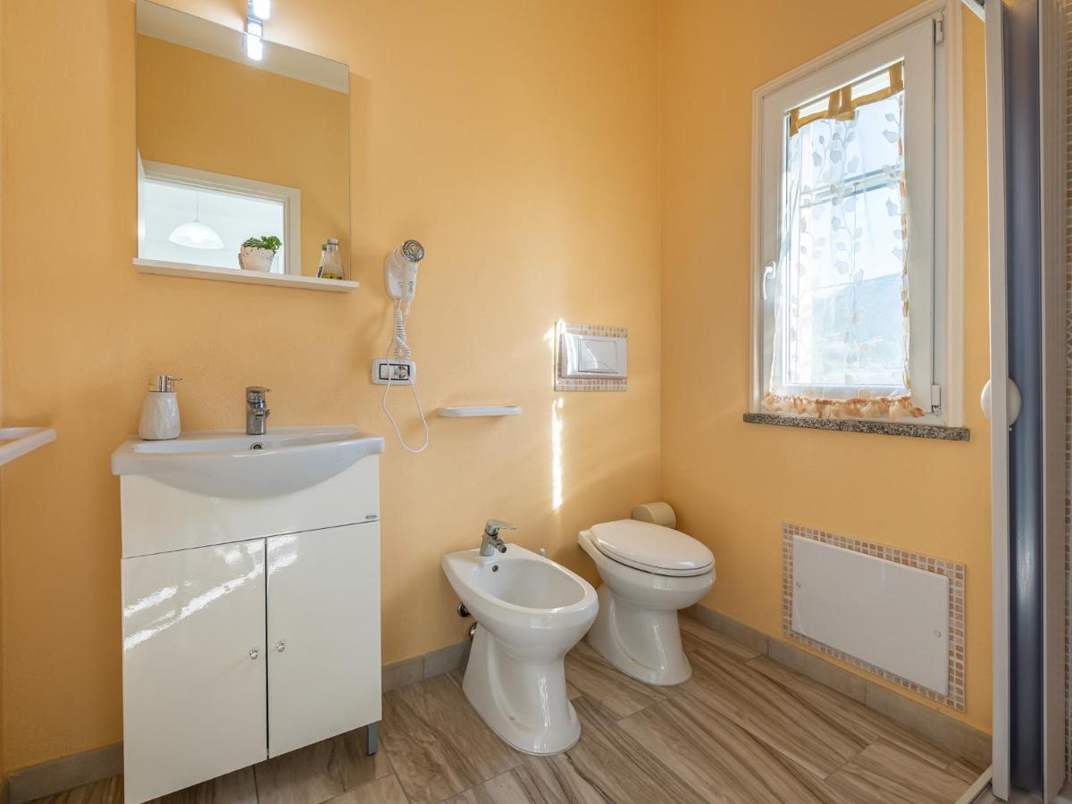 סולאנאס Villa Chiara Solanas מראה חיצוני תמונה