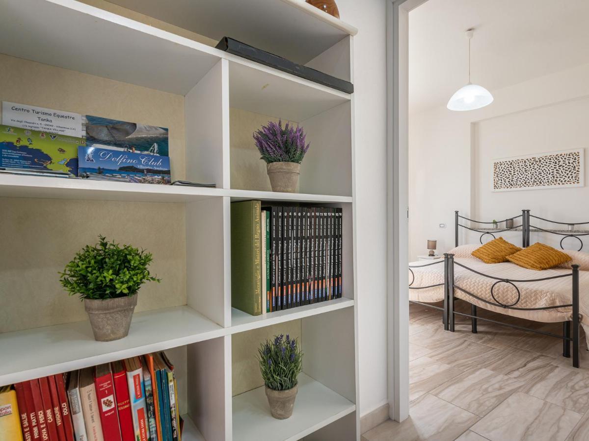 סולאנאס Villa Chiara Solanas מראה חיצוני תמונה