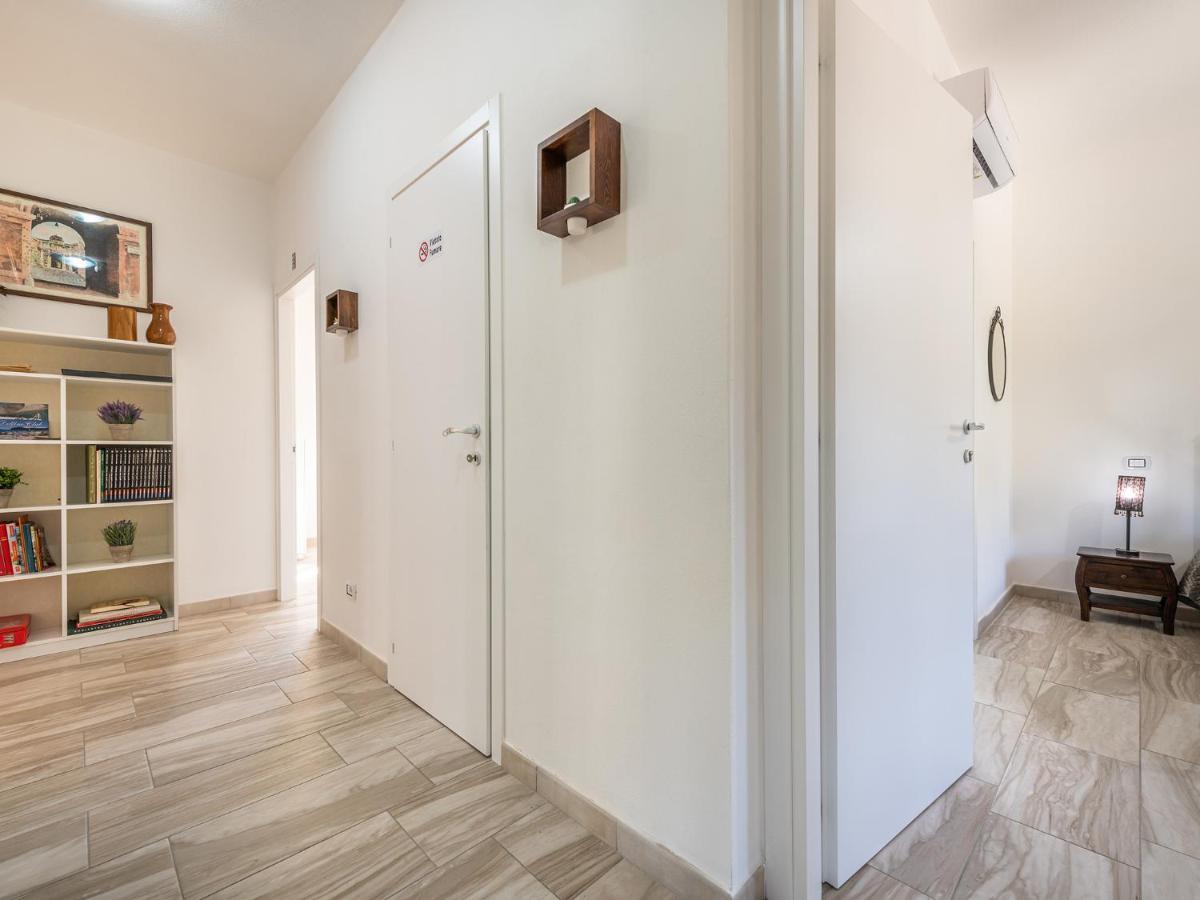 סולאנאס Villa Chiara Solanas מראה חיצוני תמונה