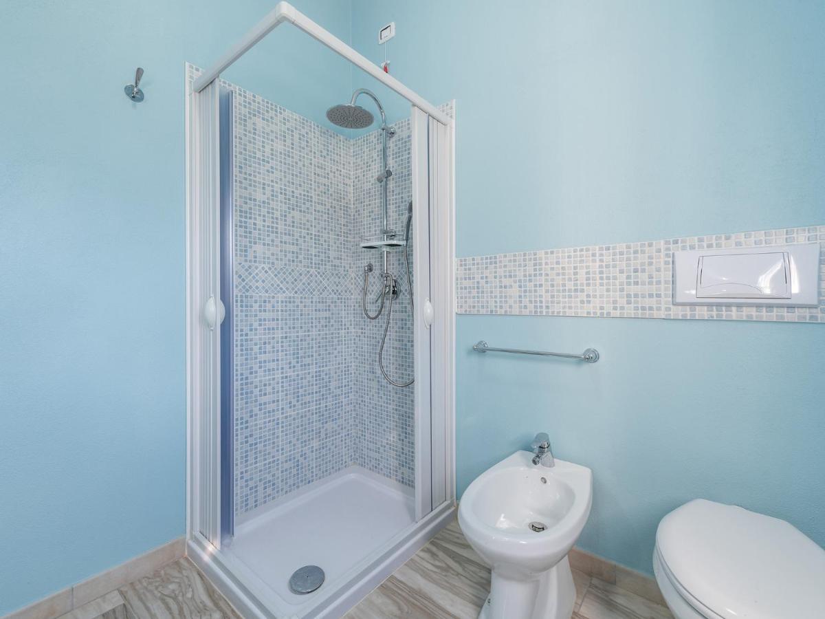 סולאנאס Villa Chiara Solanas מראה חיצוני תמונה